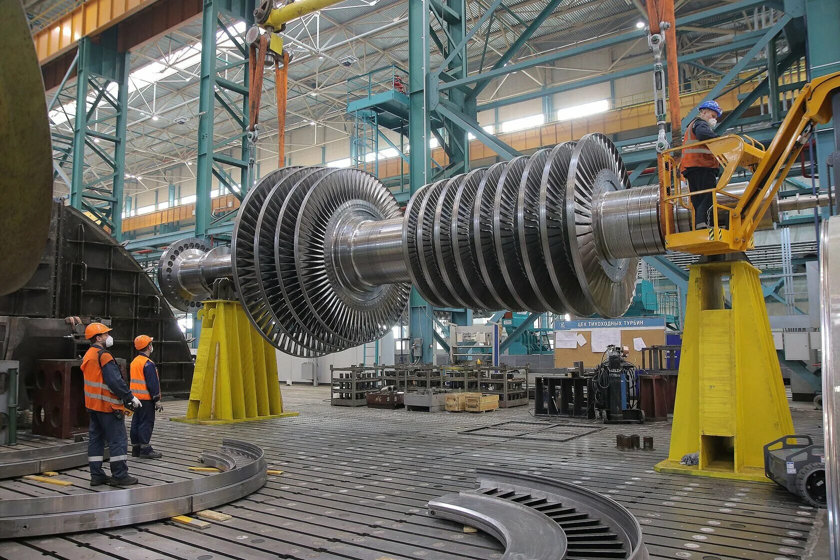 Лотус 2000 лошадей. Rimac c two california edition. Ford gt40 exoto. Машина гиперкар devel sixteen. Ао «усть-среднеканская гэс им.