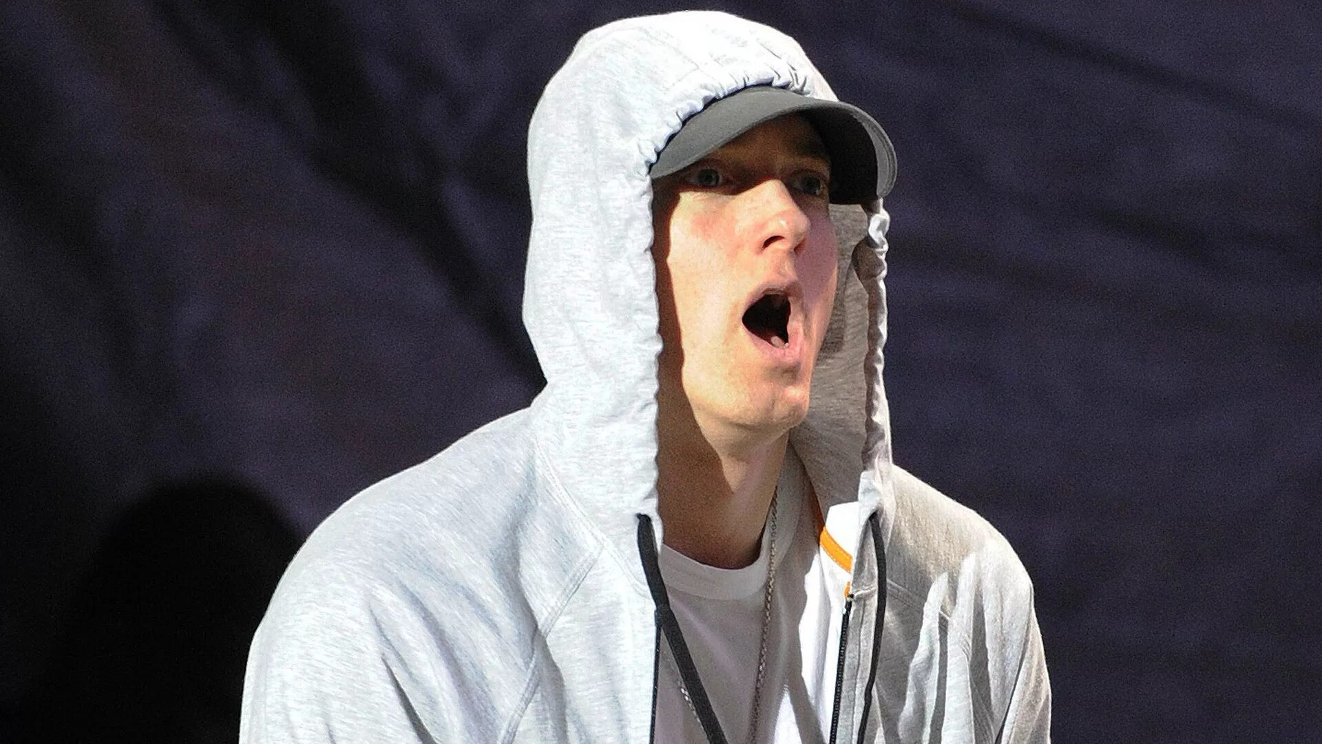 Видео эминем даркнесс. Видео эминем даркнесс. Эминем сейчас 2022. Эминем ремиксы 2023. Эминем ремиксы 2023.