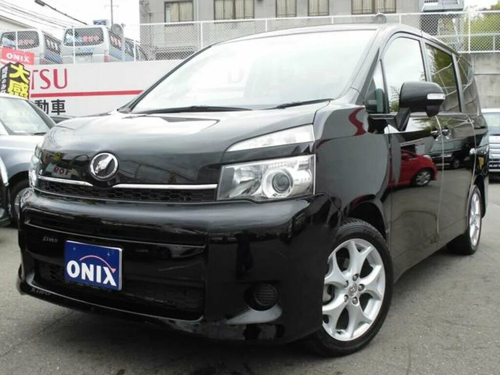 вокси 2010 года. вишневый voxy. тойота вокси 4вд. вокси 2010 года. тойота вокси 2010.