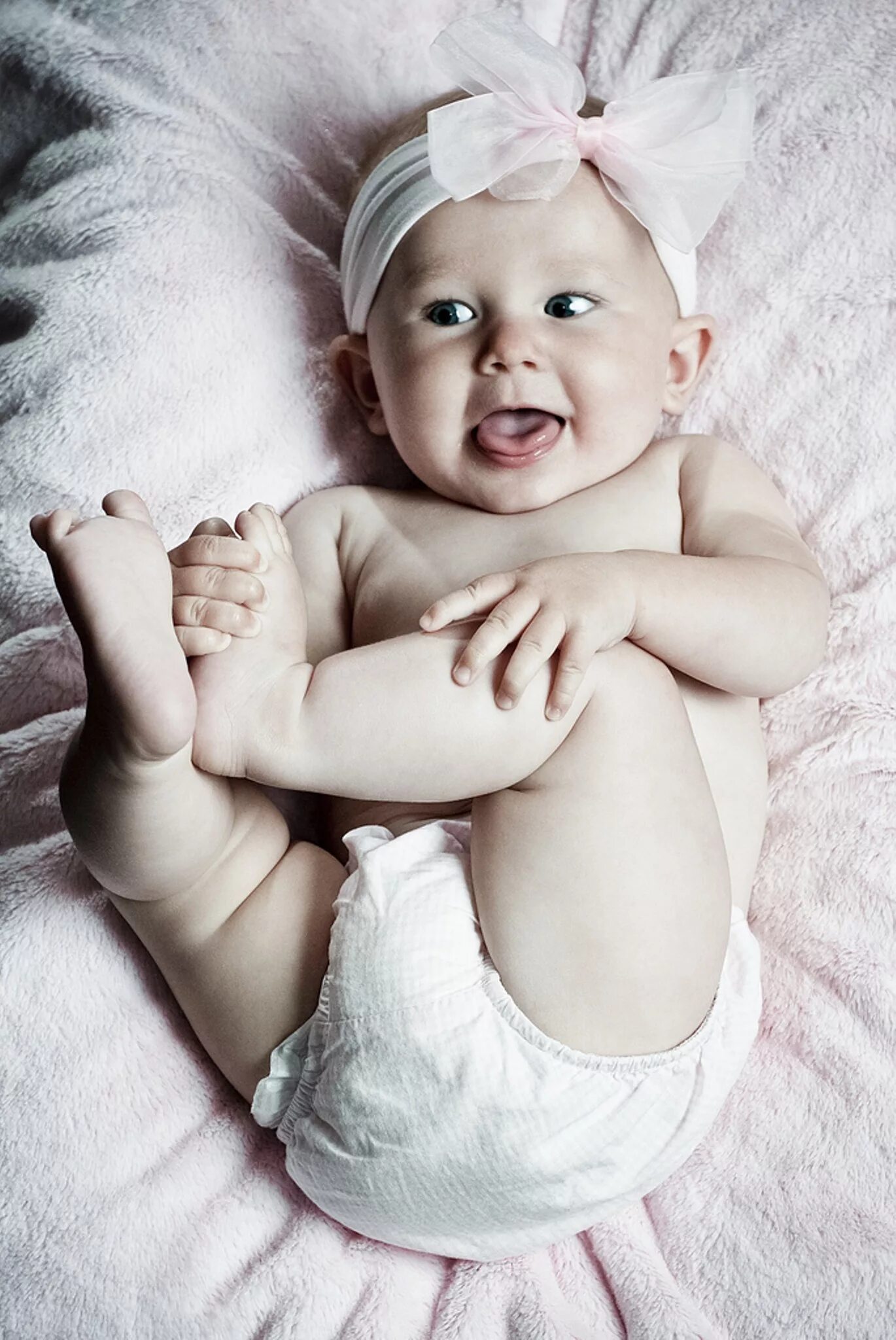 картинки для малышей. четкая малышка. сергей тукташев. маленькие дети. картинки на рабочий стол малыши.