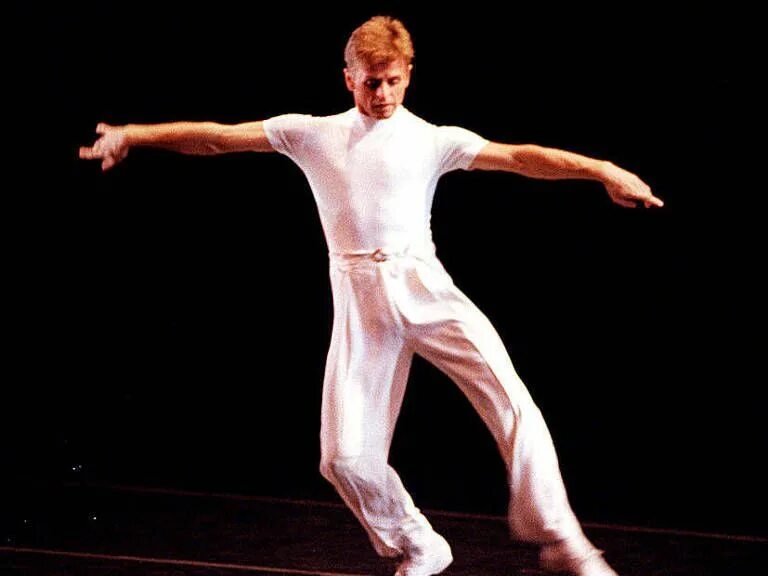 Михаил барышников лейбовиц. Танцовщик михаил барышников. Барышников михаил балет. Барышников танцор. Михаил барышников.