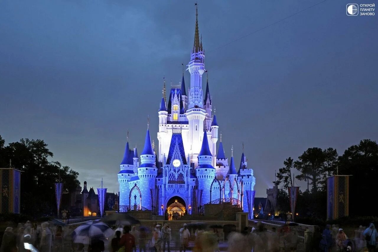 Замок диснейленд. Уолт Дисней замок Золушки. Walt Disney World. Флорида (США).