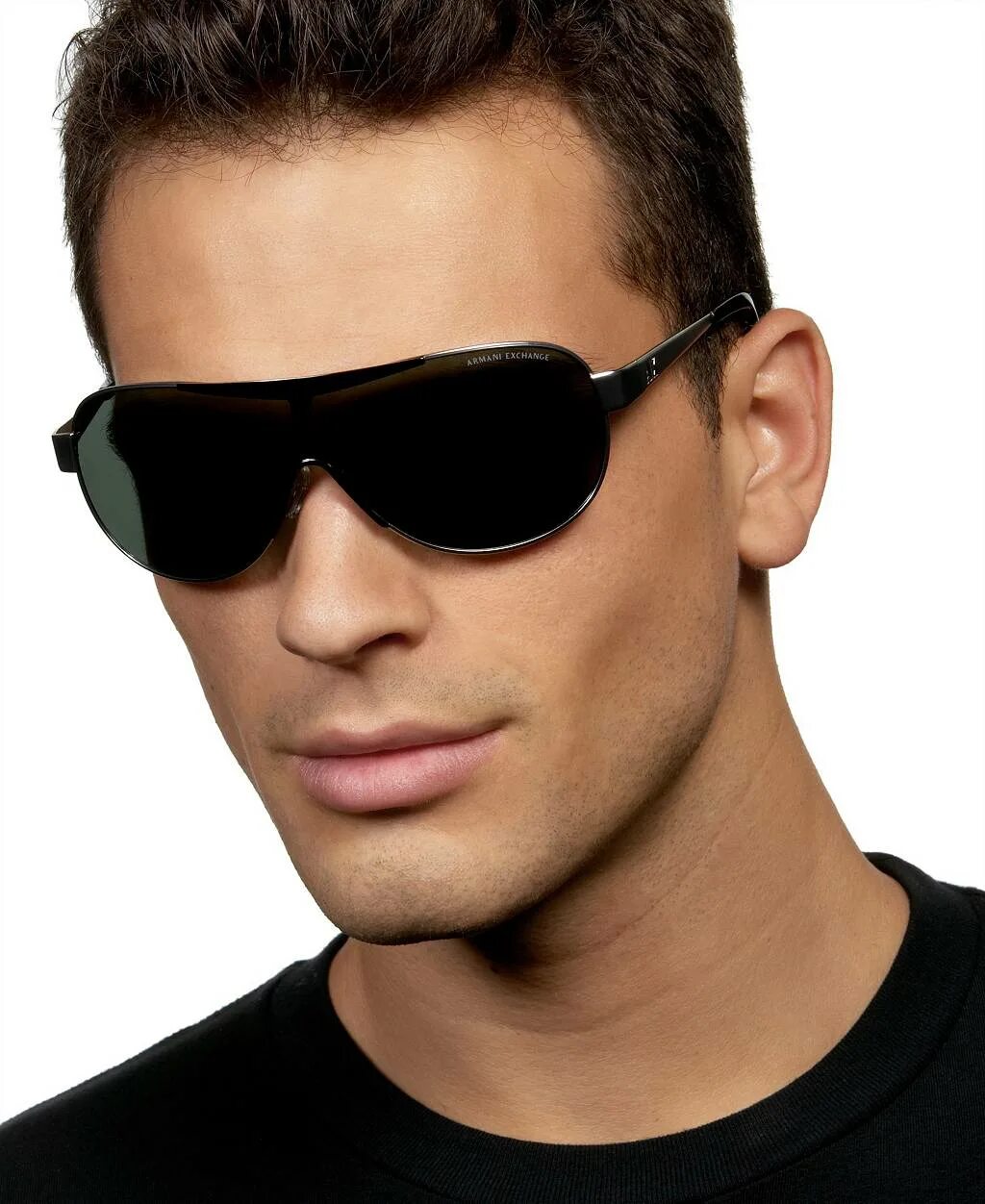 Мужские очки 2023 тренды. Очки солнцезащитные мужские. Крутые мужские очки. Модные солнечные очки мужские.