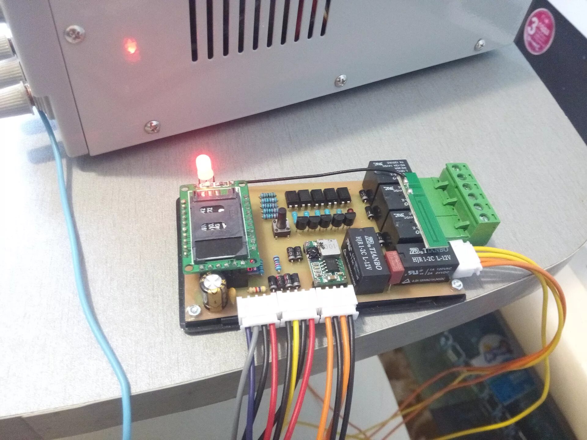 Gsm своими руками. Автозапуск Arduino. Автозапуск на ардуино. Arduino GSM сигнализация. Автозапуск на ардуино GSM.