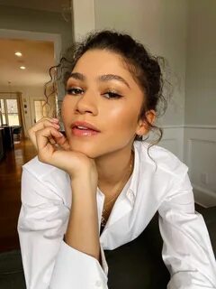 best of zendaya on Twitter: "no thoughts just zendaya. 