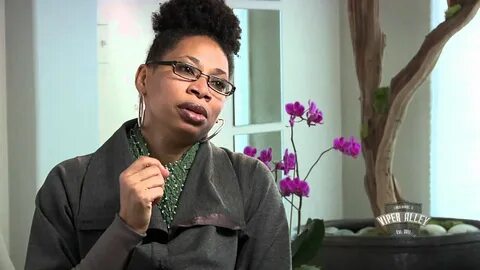 "Love is All Around" with Rachelle Ferrell Live at Viper Alley on...