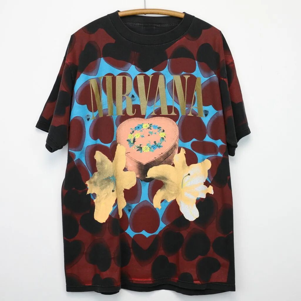 Nirvana box. Fear of god nirvana футболка. heart shirt box. nirvana heart-shaped box. алоха нирвана.
