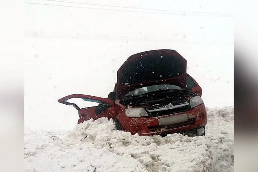 Свежие аварии на трассе Воронеж Курск Борисоглебск. Смертельное ДТП под Воронежем.