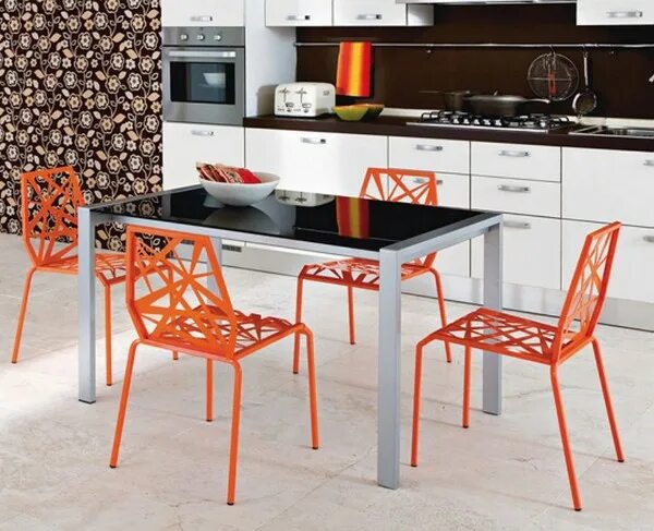 Стол кухонный стеклянный оранжевый. Черно оранжевый стол. Столы и стулья для кухни. Стол нераздвижной триумф 1,00х0,70. Стол оранжевый кухонный.