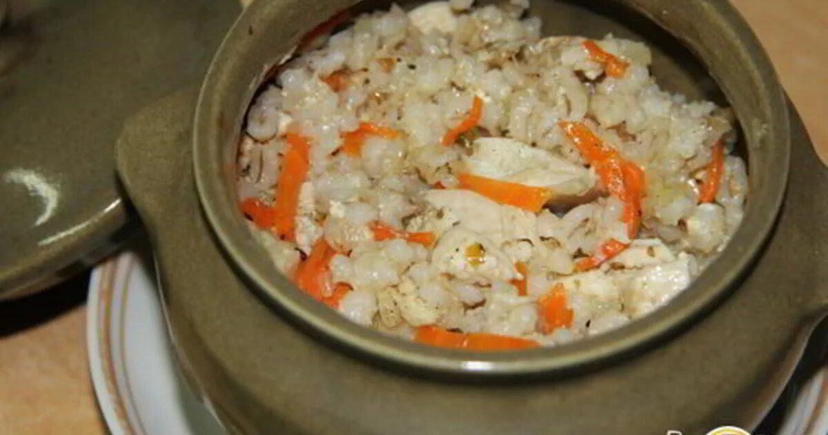 перловая каша в горшочке в духовке. горшочек каши. рецепты перловой каши в горшочке. перловка в горшочке в духовке с мясом. рецепты перловой каши в горшочке.