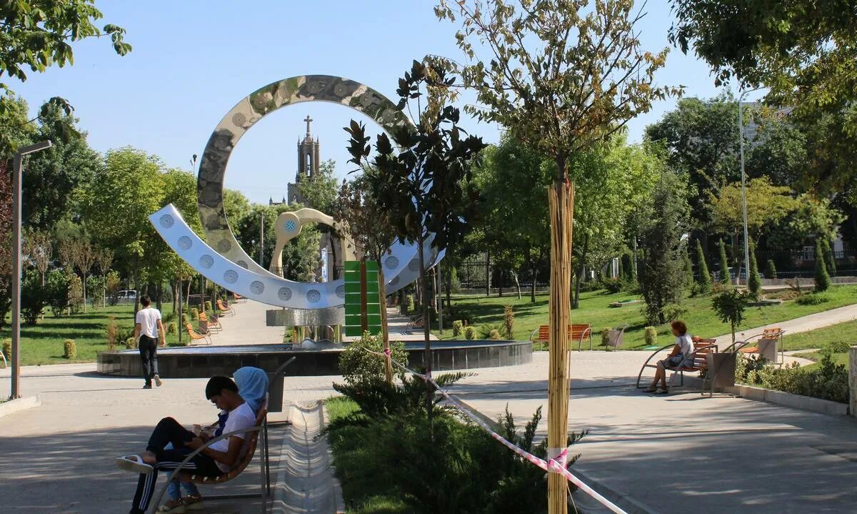 Eco park в ташкенте. Богишамол андижан парк. Парк имени бабура в ташкенте. Парк дустлик в ташкенте. Парк аттракционов бабура в ташкенте.