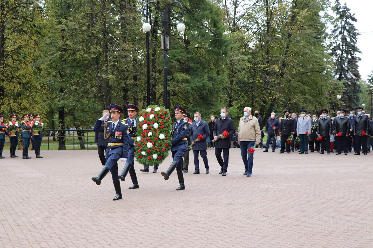 Парк Победы Ижевск. Сквер Победы Ижевск. Сквер Победы Ижевск 2022. Ижевск сквер 40-летия Победы.