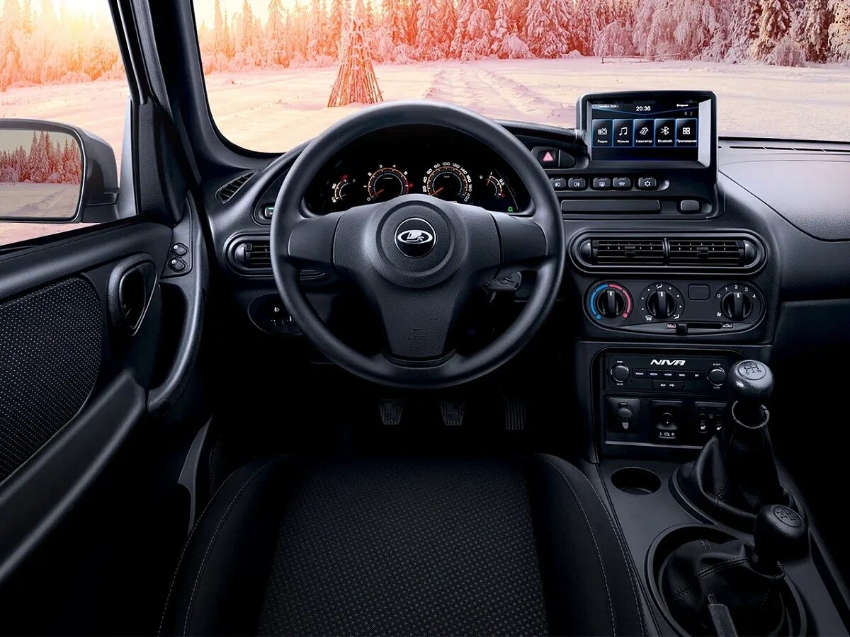 Niva travel 2022. (80 л. Нива тревел комплектация. Niva travel comfort off road. Niva travel 2024.