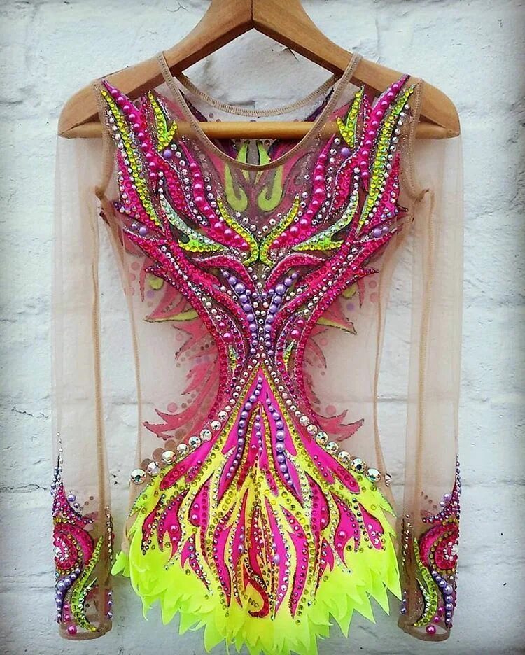 Светлана герасимова купальники для художественной гимнастики. Пошив купальников для художественной гимнастики. Пошив купальников для художественной. Леотард для художественной гимнастики. Сшить купальник для художественной.