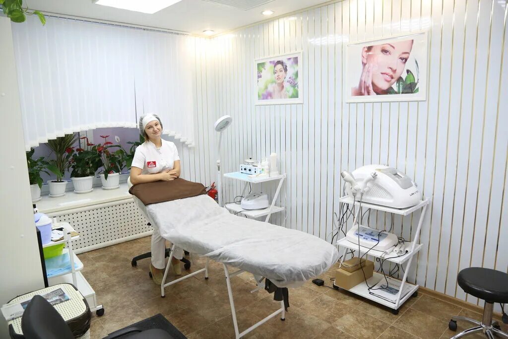 Цирюльник на вересаева. Цирюльник на вересаева. Цирюльник на вересаева. Салон красоты комильфо ростов на дону вересаева. Цирюльник на вересаева.