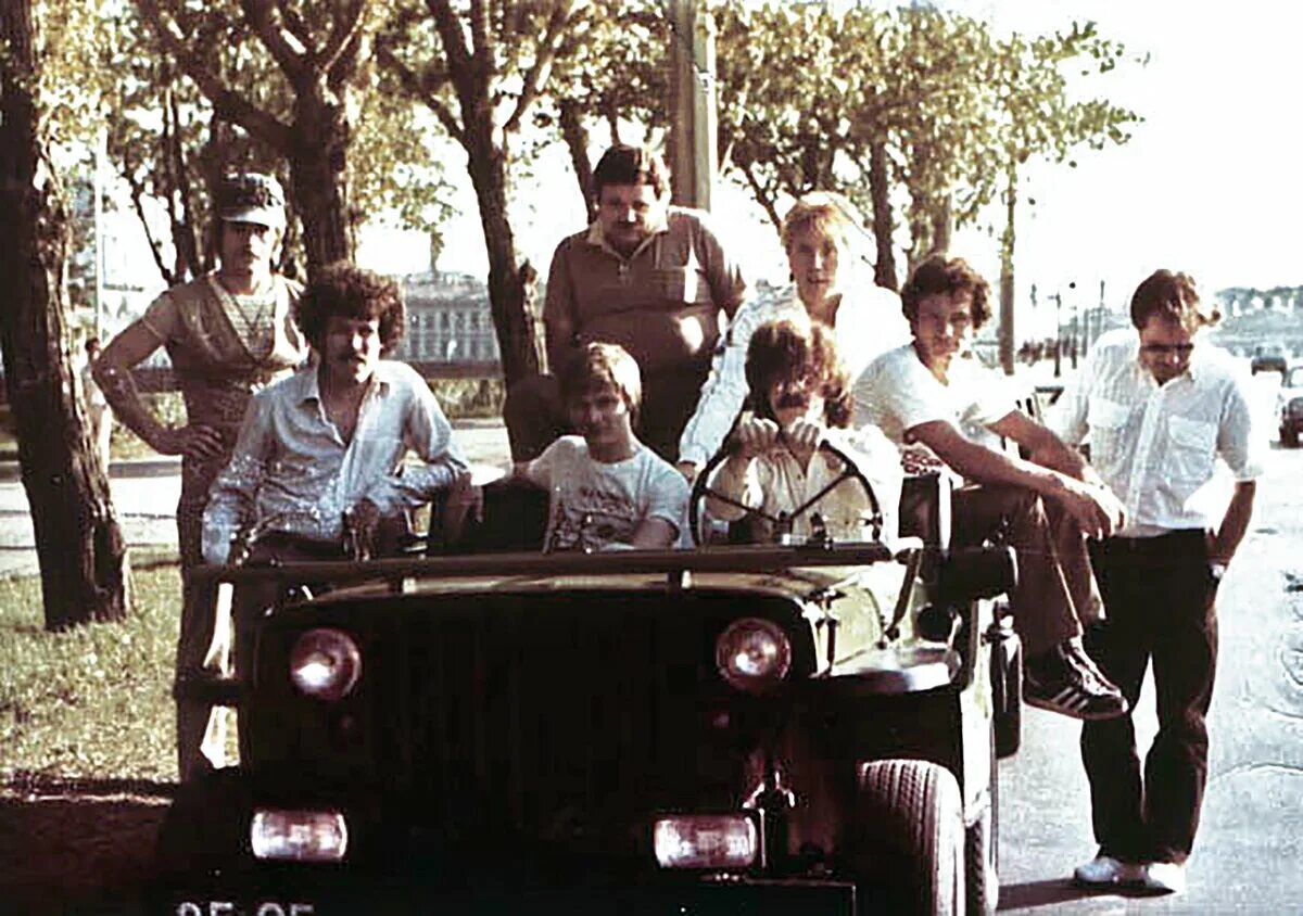 Первая группа автомобилей. Машина времени 1969. Машина времени состав группы. Машина времени 1977. Группа машина времени 1980.