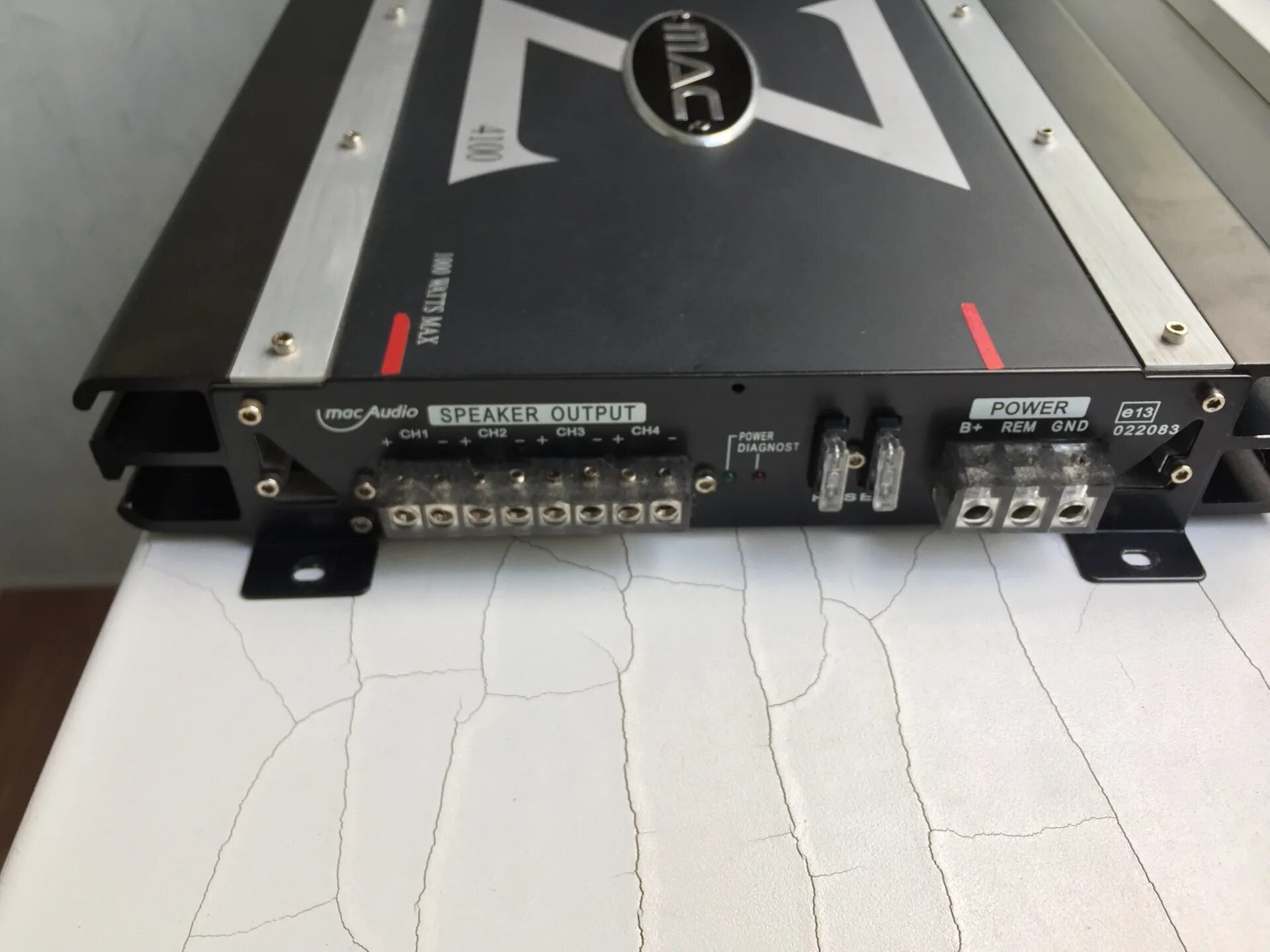 Z audio. Mac audio усилитель 4х канальный z 1000. усилитель mac audio 400 2 канальный. усилитель mac audio 2200 4х канальный. mac audio усилитель z4000.