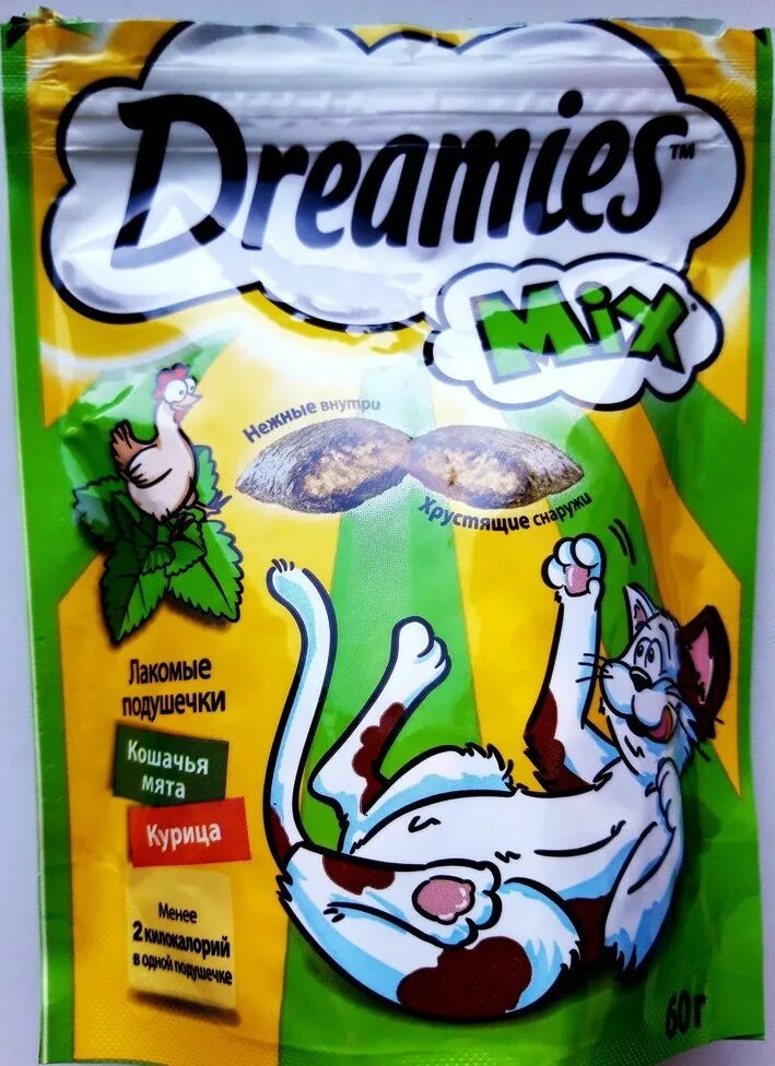 Лакомства для кошек отзывы ветеринаров. Дримис для кошек с мятой. Dreamies с кошачьей мятой. Лакомства для кошек dreamies с мятой. Дримс подушечки для кошек.