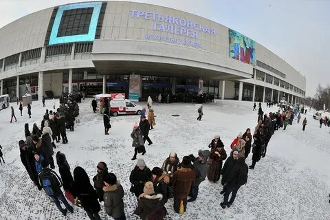 Очередь в третьяковскую галерею
