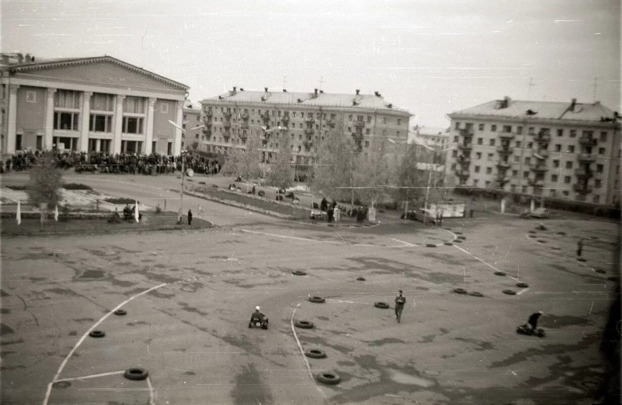 Старый городок история. Старая Дубна. Дубна Старая часть города. Дубна улица Жданова. Дубна 2000.