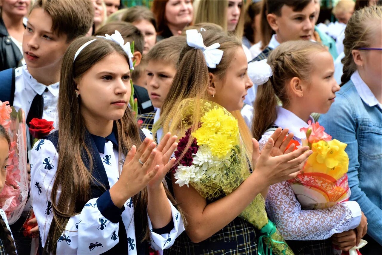 Г ачинск школы. Школа 8 Ачинск. Школа 16 город Ачинск. Школа 10 Ачинск. 11 Школа Ачинск.