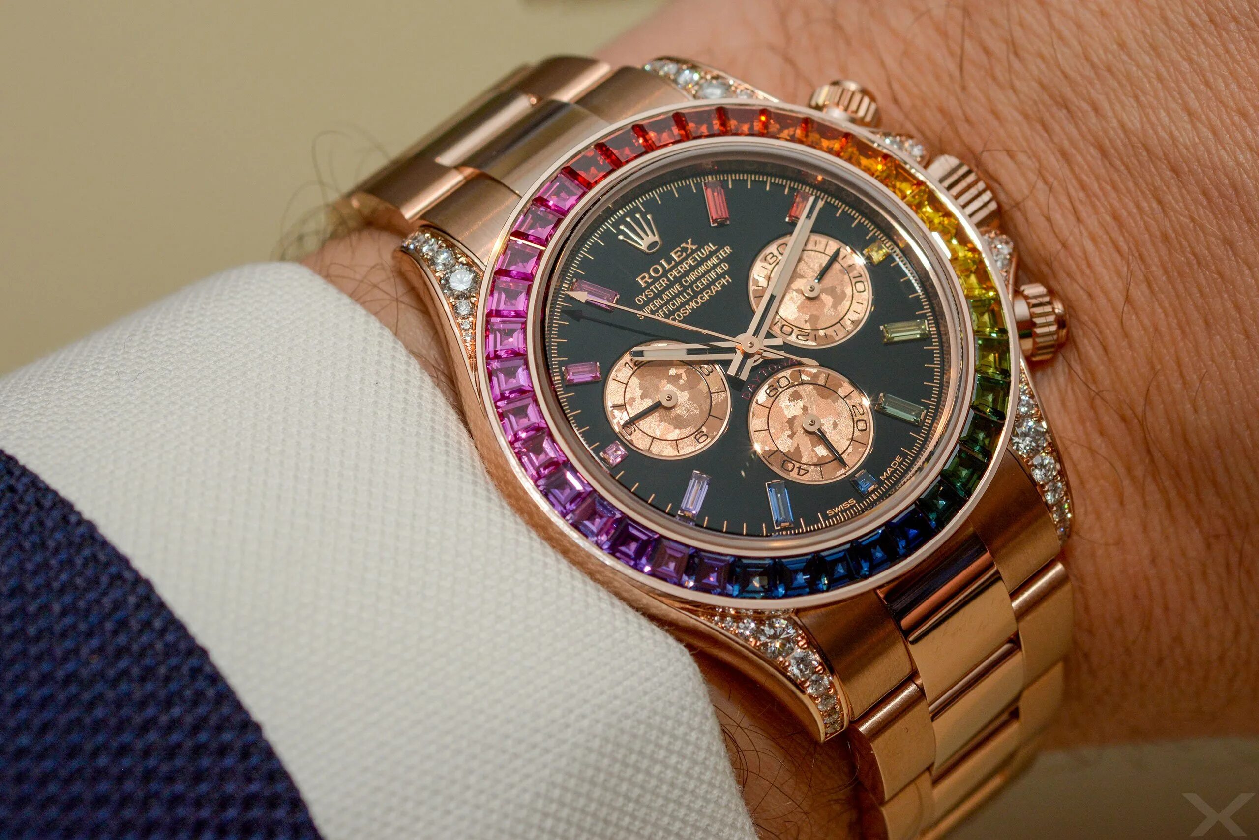 Дорогие часы ролекс. Rolex White Gold Daytona Rainbow. Rolex Daytona Rainbow. Ролекс Daytona Gold. Часы Патек ролекс.