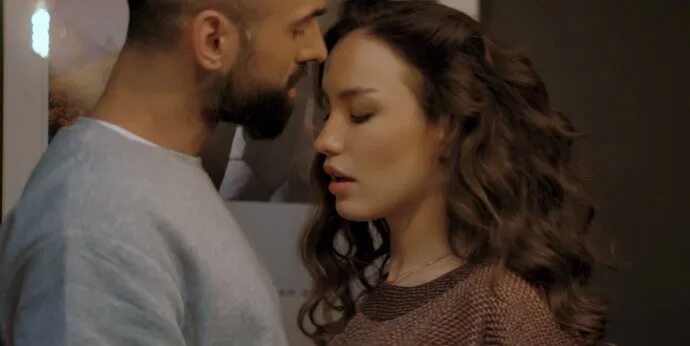 Вика дайнеко твоя девочка хочет. Дайнеко твоя девочка. Дайнеко твоя девочка. Екатерина кабак и вика дайнеко. Дайнеко твоя девочка.