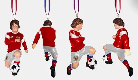 Футбольные елочные игрушки