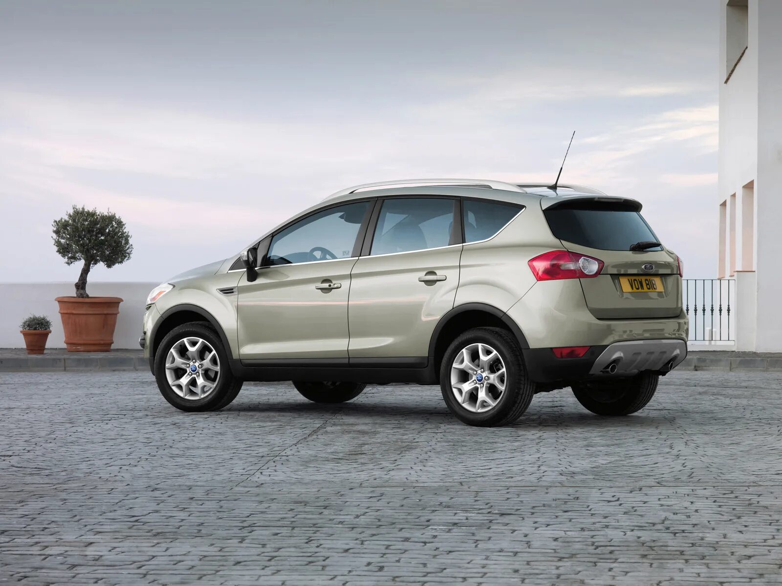 Форд Куга 1. Ford Kuga 2008. Ford Kuga 2,5 2011. Ford Kuga 2011.