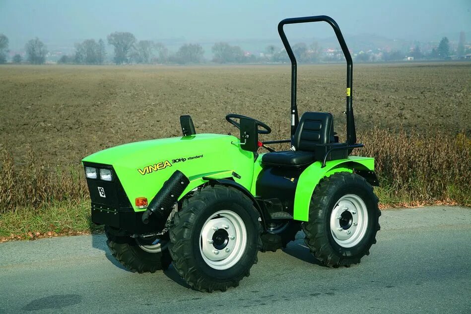 Лыткаринец т12 минитрактор. Минитрактор agroservice vinea. минитрактор vinea 30. минитрактор 30-40 л.с. минитрактор 4*4.