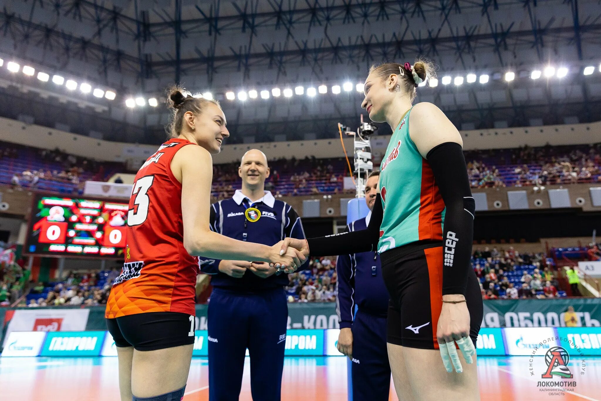 женский волейбол. волейболистки локомотив калининград.