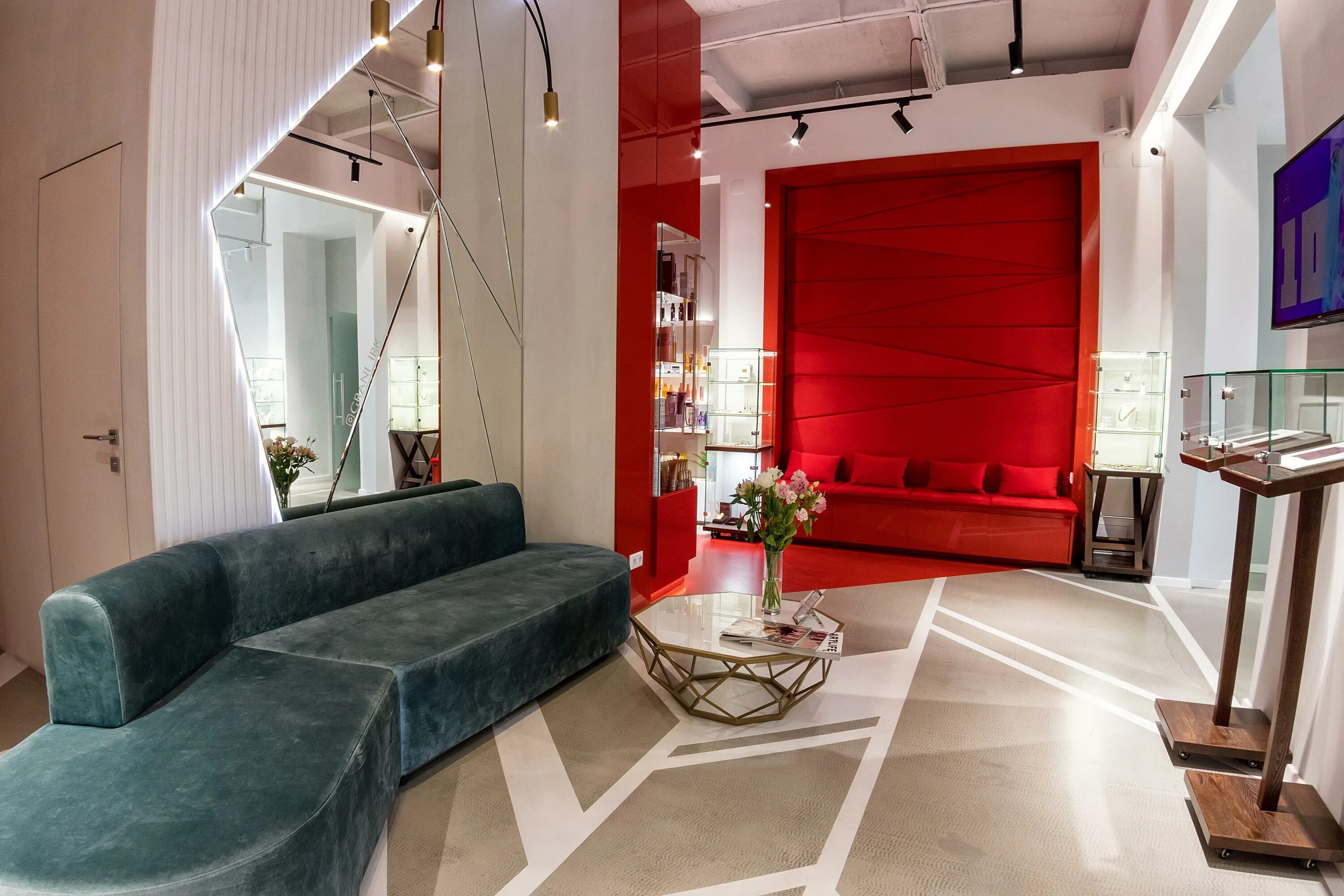 советская 59/1 иркутск. профи иркутск официальный сайт. эльза студия красоты. центр красоты и здоровья. центр красоты иркутск.