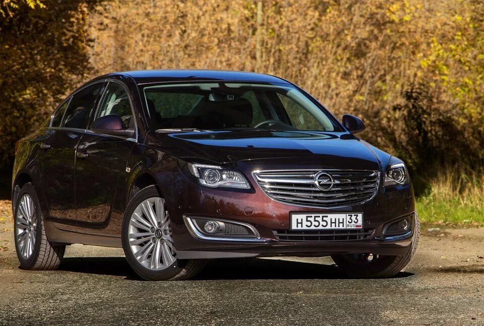 Opel Insignia 2014. Опель Инсигния 2014. Опель Инсигния 1 поколение. Опель Insignia 2014.