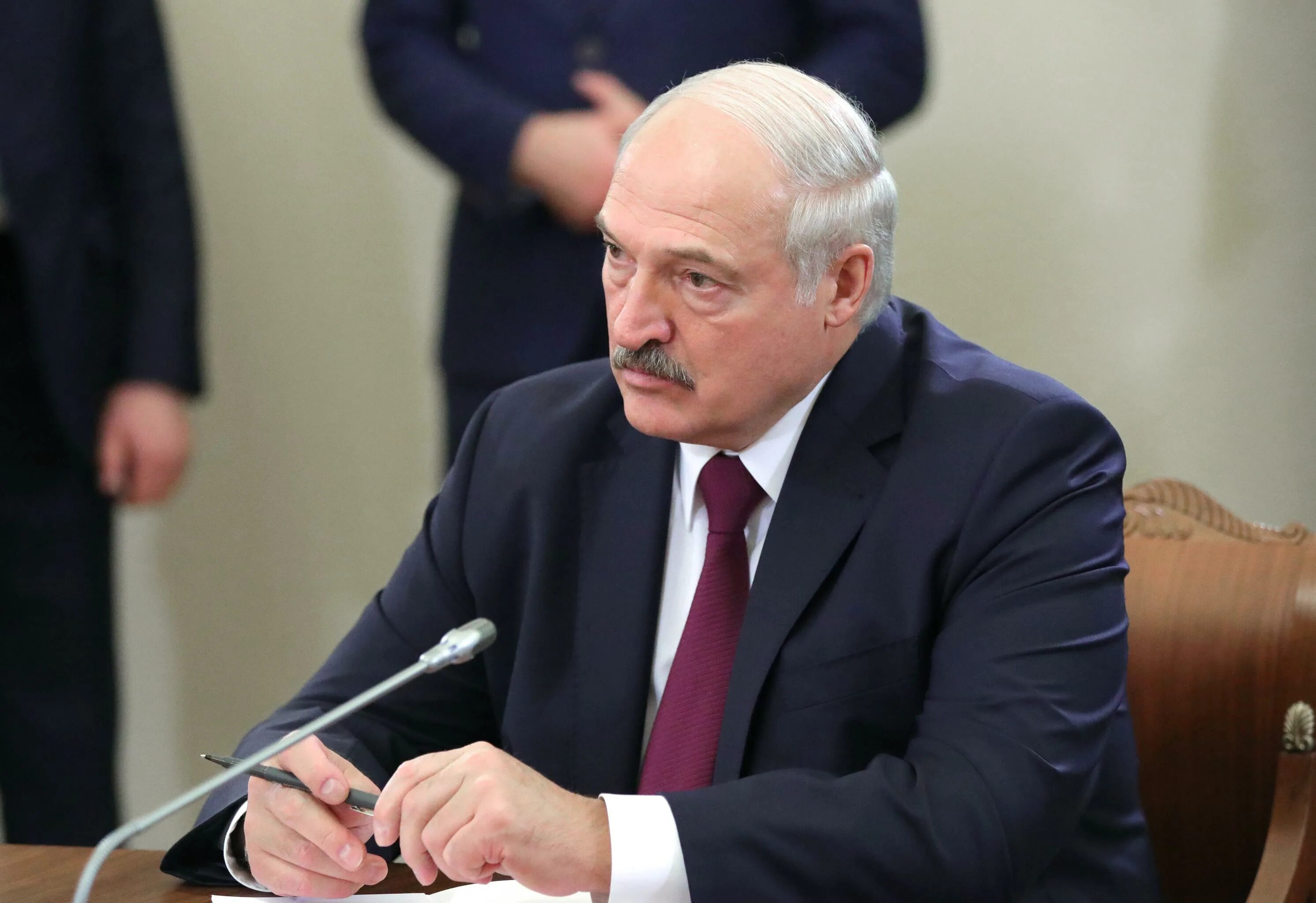 А почему лукашенко. Лукашенко 2012. фото президента белоруссии лукашенко.