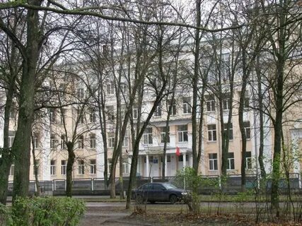 Гимназия великие