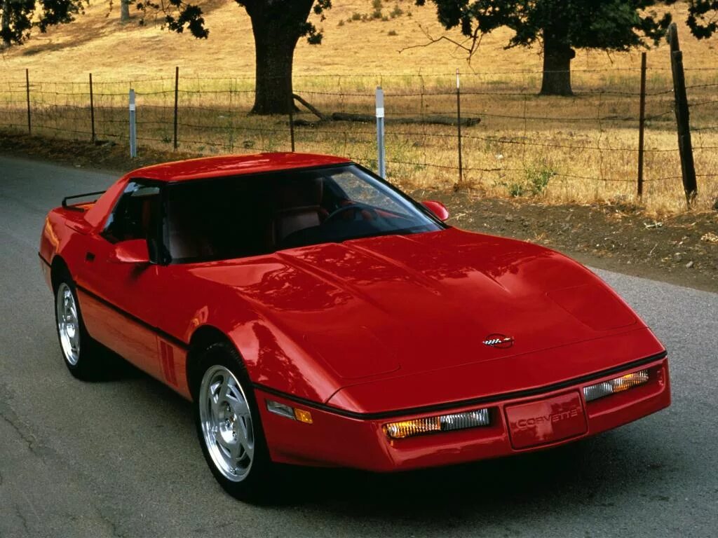 Супер 80х. Chevrolet Corvette c4 1986. Chevrolet Corvette 80-х. Шевроле Корвет 90. Chevrolet Corvette 80 годов.