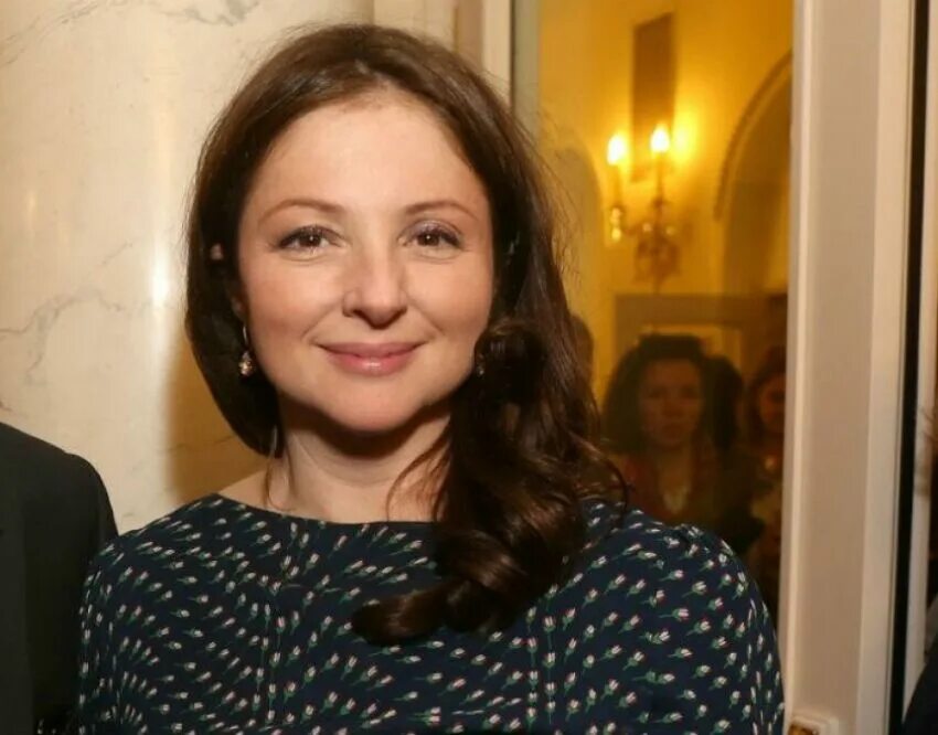 Актриса банщикова личная жизнь и биография национальность Почему фанатки Максима Леонидова так и не могут простить Анну Банщикову Звезда н