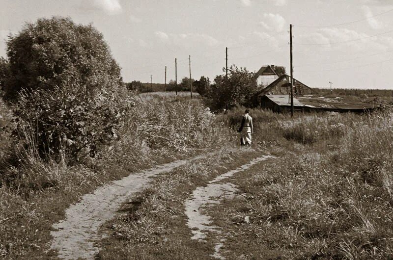 Возвращение домой сколько. Возвращение домой. Возвращение домой фото. Деревни "Возвращение городов". Возвращаюсь домой фото.