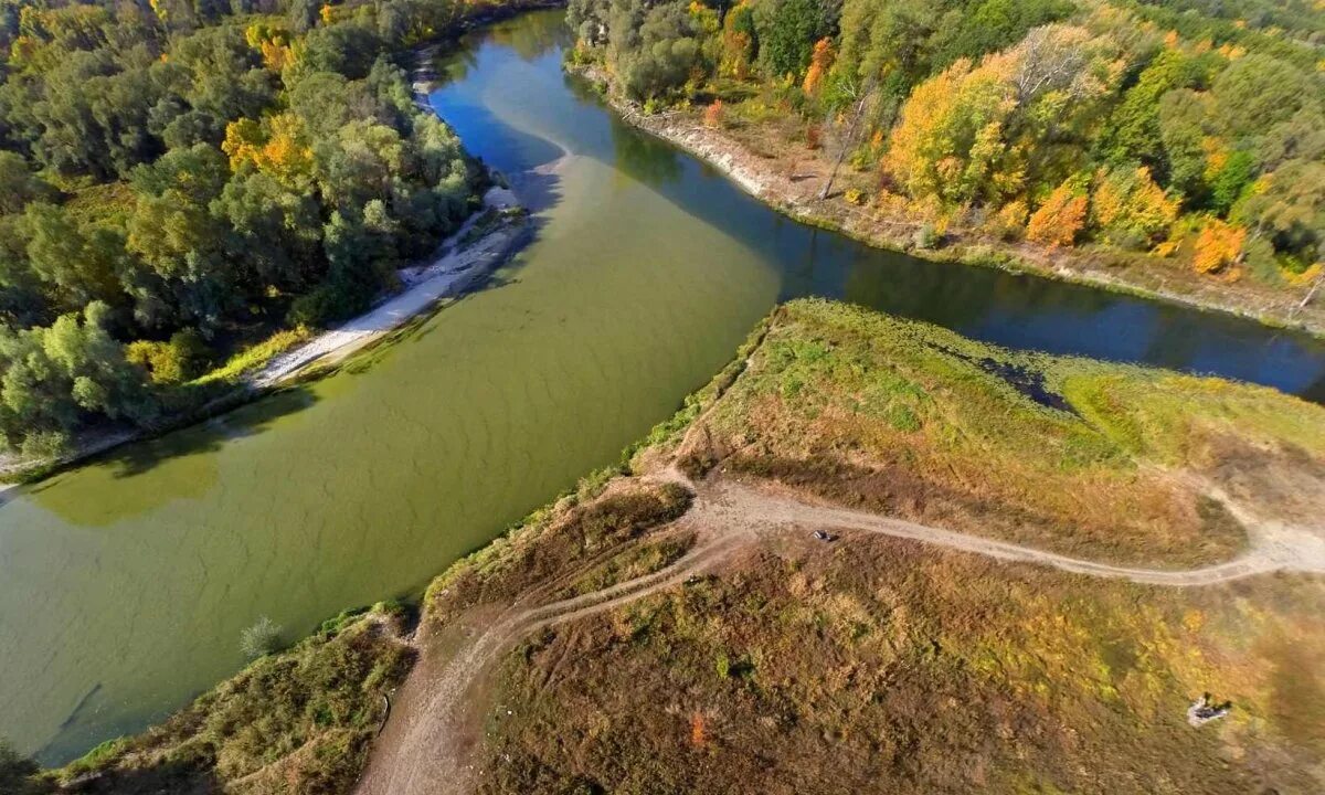 Воронеж сколько рек. Слияние рек в Воронежской области Хопер. Река Хопер Воронеж. Река хопёр Воронежская область. Река ворона приток Хопра.