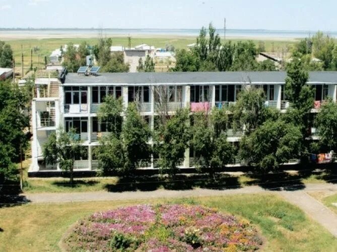 запорожкокс кирилловка пересыпь кирилловка. база отдыха кирилловка лазурные дали дети. лагерь чайка кирилловка. лазурный берег кирилловка. база отдыха лазурные дали кирилловка.