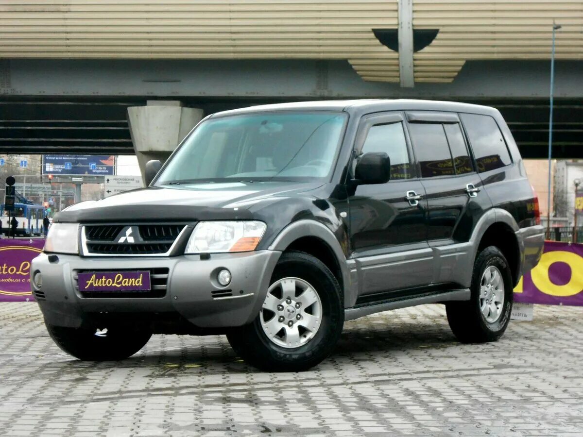 5d mt 99 л. Mitsubishi pajero 2005. Pajero 3. Pajero 3. Н955вт11 мицубиси pajero.