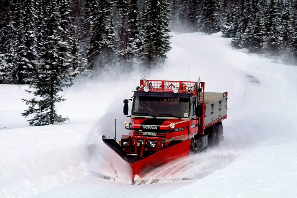 Снегоуборщик большой. Снегоуборочная Скания 2020. Скания зимник. Снегоуборочная машина КДМ Скания. Scania 3 снегоуборочная машина.