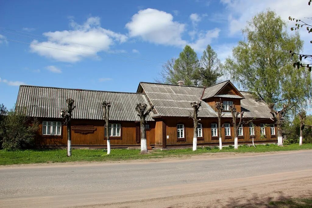 Холм новгород. Новгородская обл холм. Холм холм, Новгородская область. Поселок холм Новгородская область. Новгородская область храм на Холме.