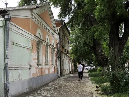 Большевистская 100