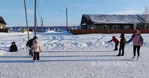 Прогноз погоды хангаласский улус село тумул. Намский улус село тумул. Тумул якутия. Село еланка хангаласский. Тумул хангаласский улус.