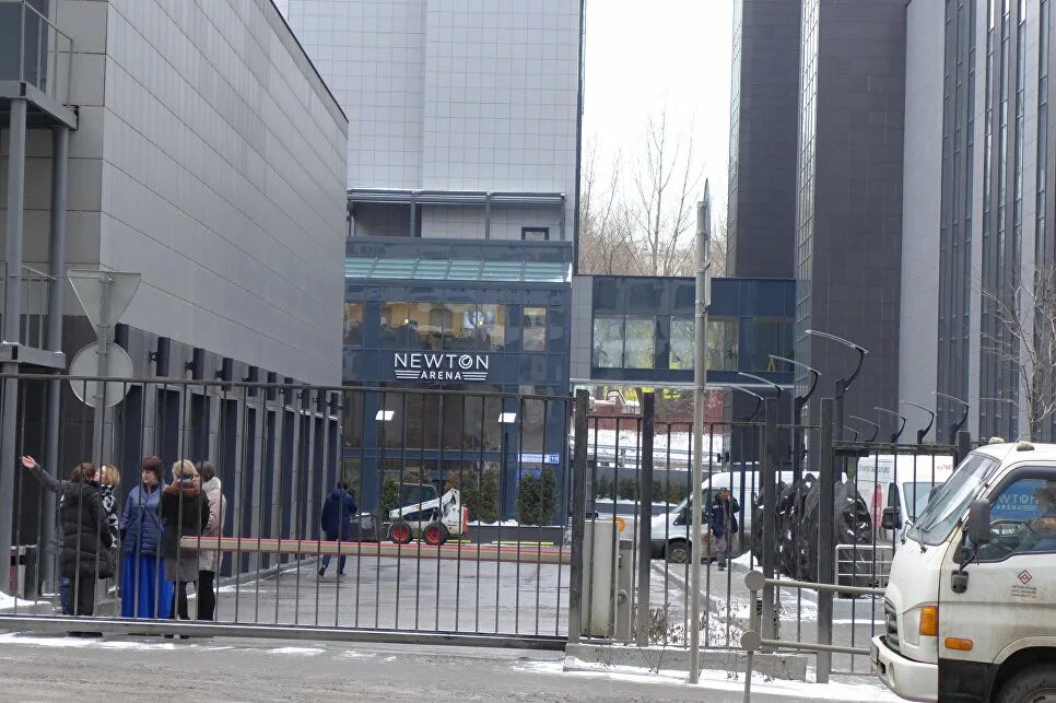 Арена нагатинская. Арена нагатинская. Ньютон арена москва. Newton arena нагатинская. Ньютон арена на нагатинской.