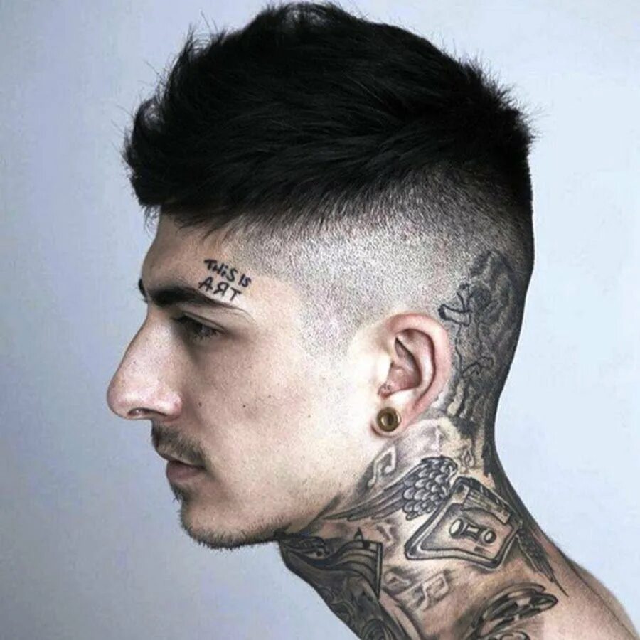 наколку на шею фото. тату крылья на шее мужские. наколку на шею фото. тату скорпион на шее. тату на шее.