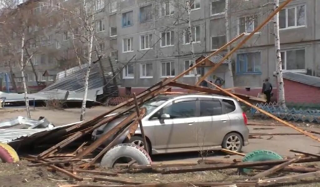 Погода г райчихинск. Памятник ленину райчихинск. Райчихинск амурская область. Город райчихинск амурская область. Погода г райчихинск.