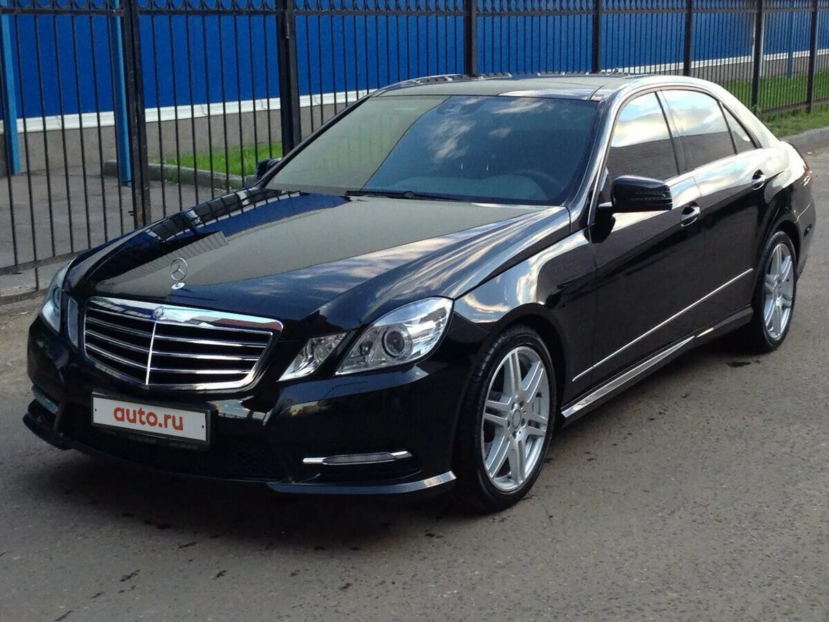 Мерседес е 200 2012. Мерседес е200 черный. мерс е200 2012. мерседес e200 2012. мерседес е200 2012 года.