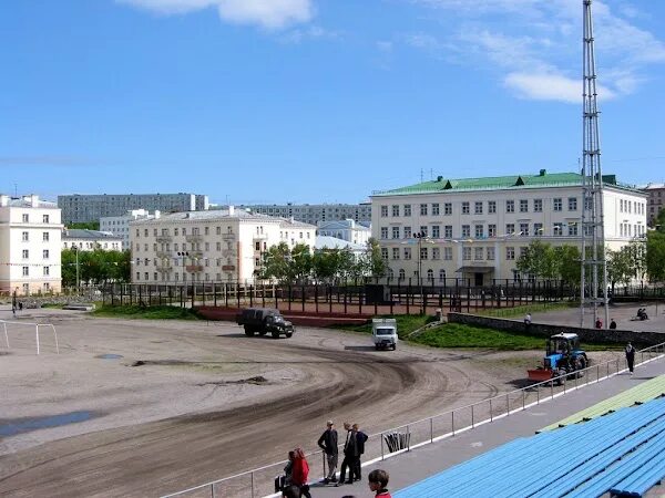 Североморск ул Душенова 13. Школа 10 Североморск. Душенова 10 Североморск. Душенова 8/10 Североморск. Душенова ул